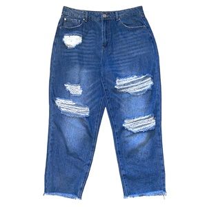 Forever 21 Distressed Cropped Boyfriend Jeans Pants Size 30